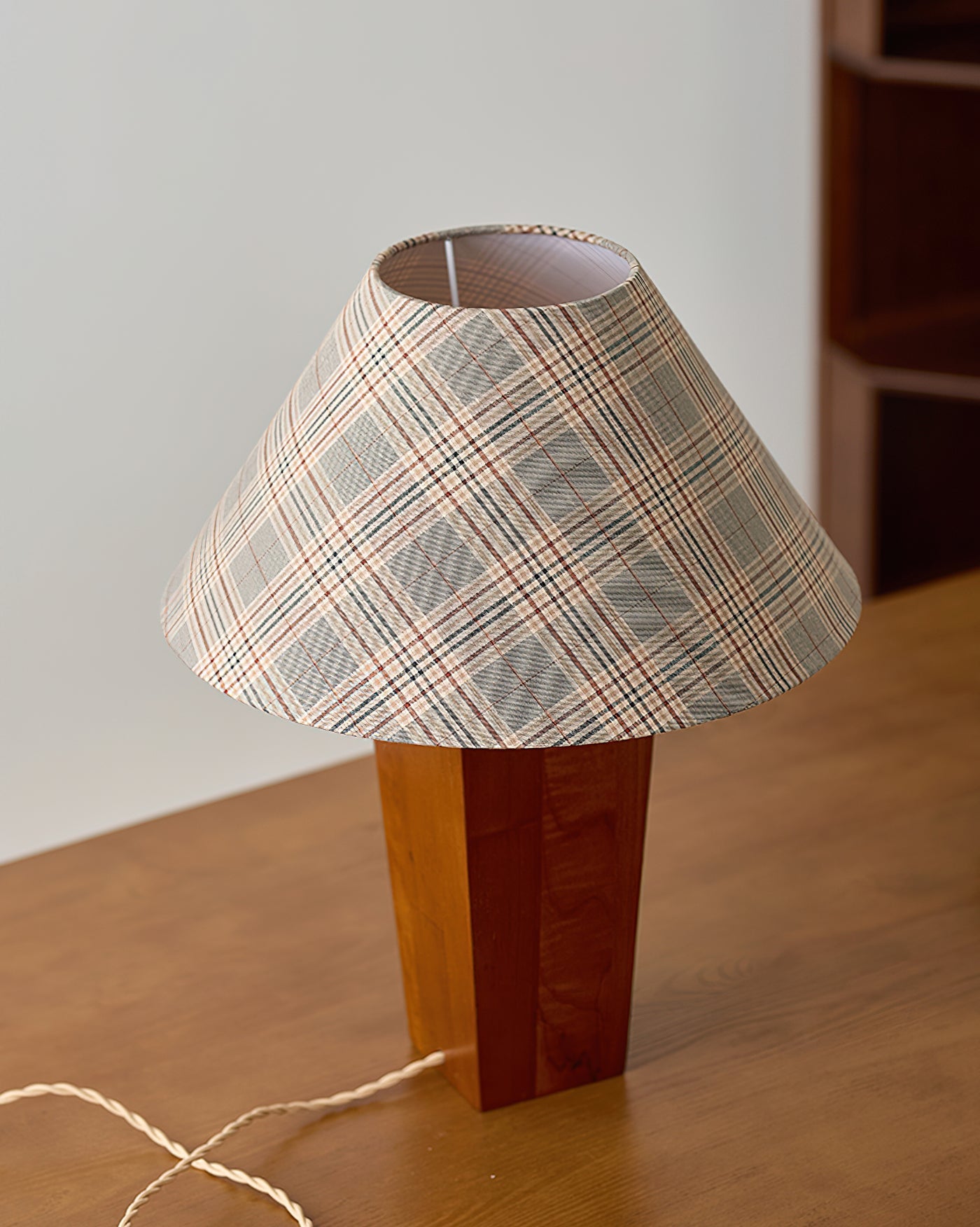 BRAMBLEWOOD RUSTIC ILLUMINATOR
