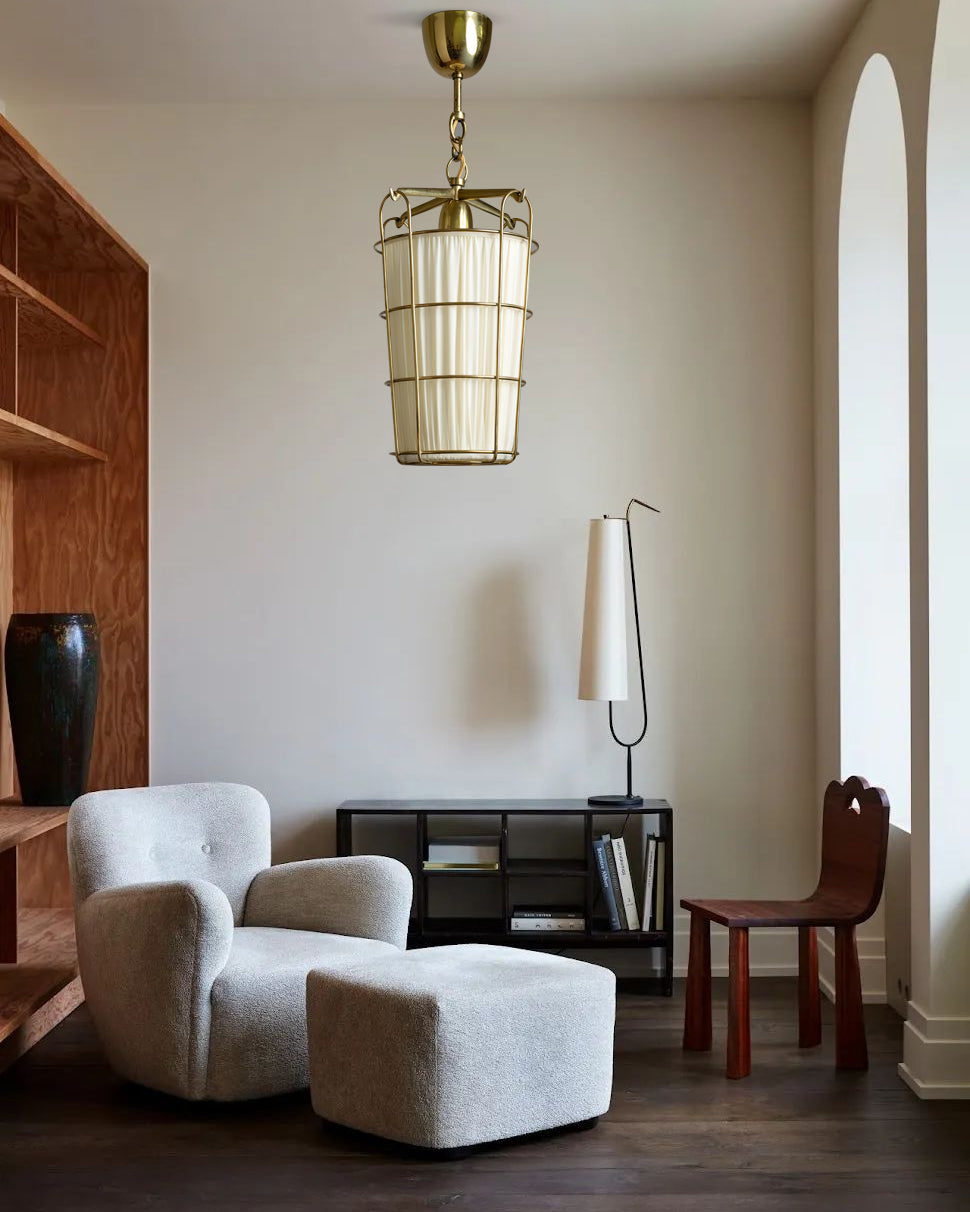 WINDSOR FENCED CEILING LANTERN