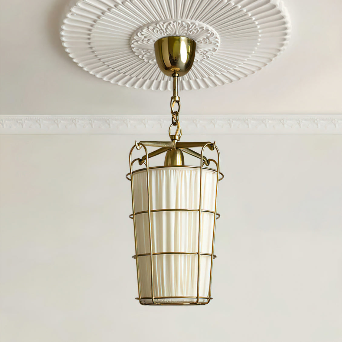 WINDSOR FENCED CEILING LANTERN