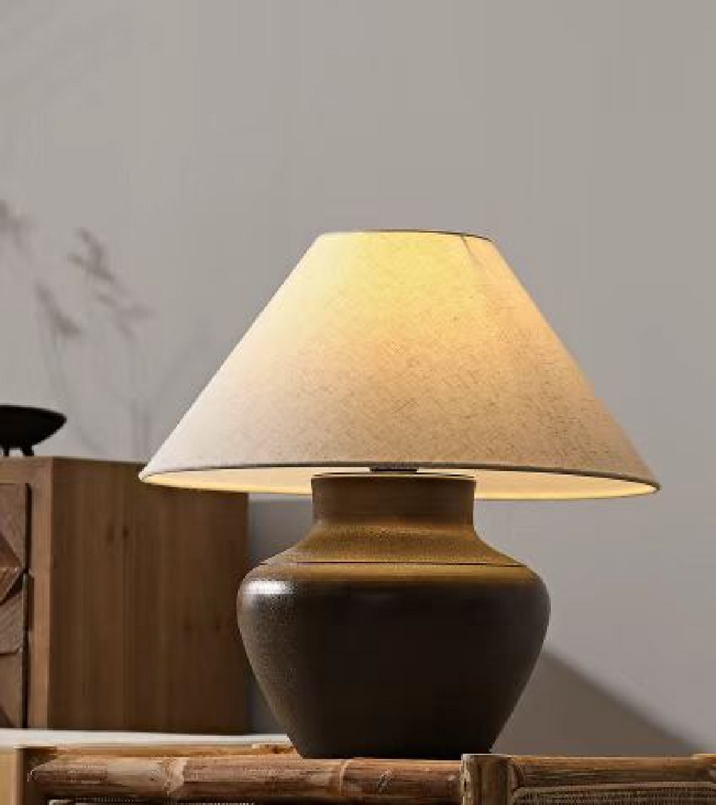 RAVENWOOD PORCELAIN ILLUMINATION LAMP