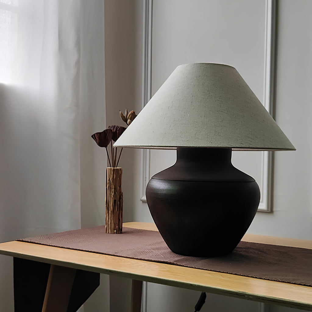 RAVENWOOD PORCELAIN ILLUMINATION LAMP