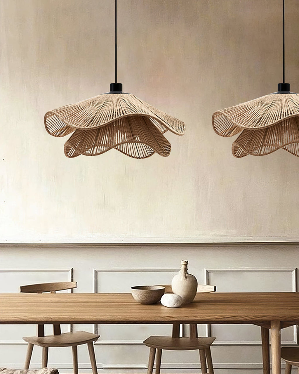 RAVENSHIRE CRESCENT HANGING LANTERN