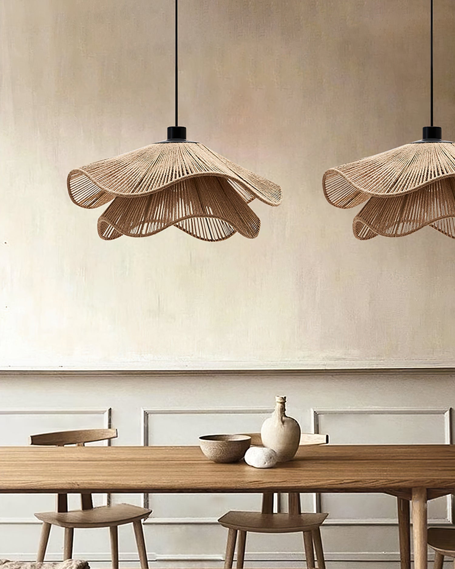 RAVENSHIRE CRESCENT HANGING LANTERN