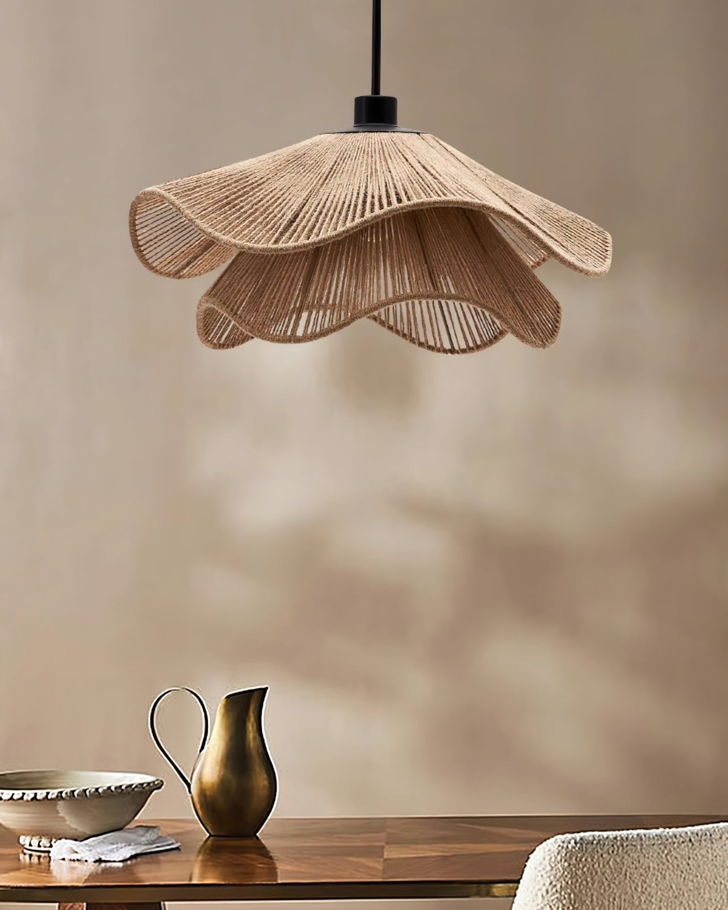 RAVENSHIRE CRESCENT HANGING LANTERN