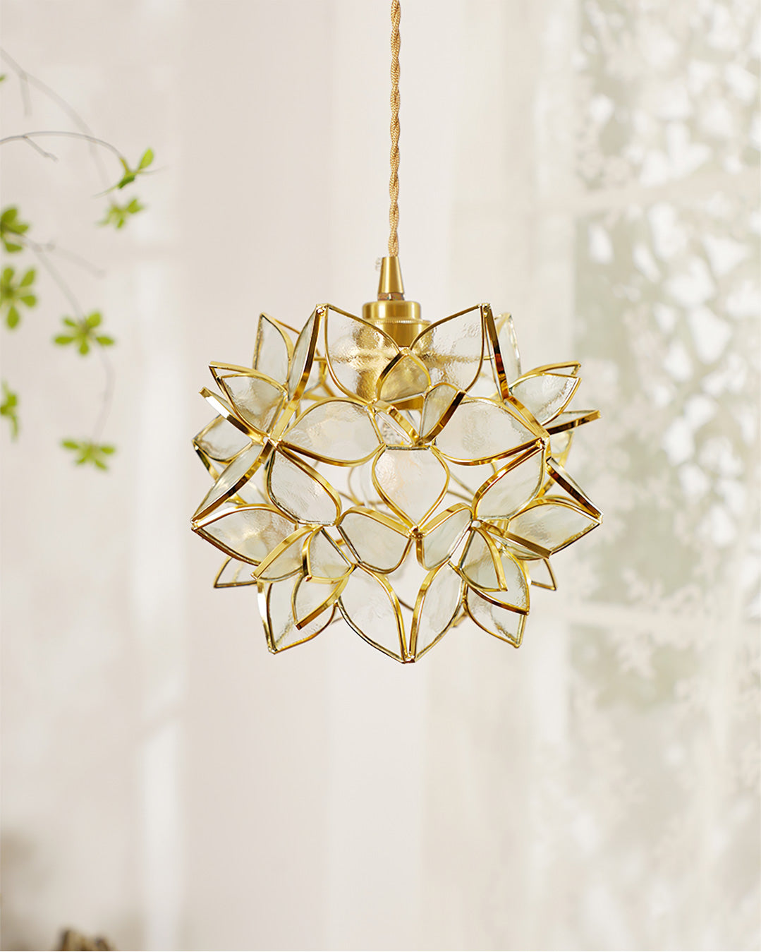 WINDSOR CAPIZ SHELL HANGING LANTERN