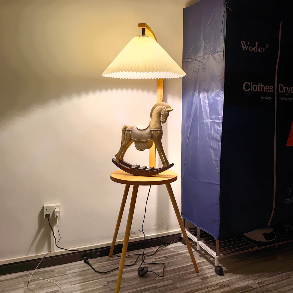 Chesterfield Crescent Luminaire