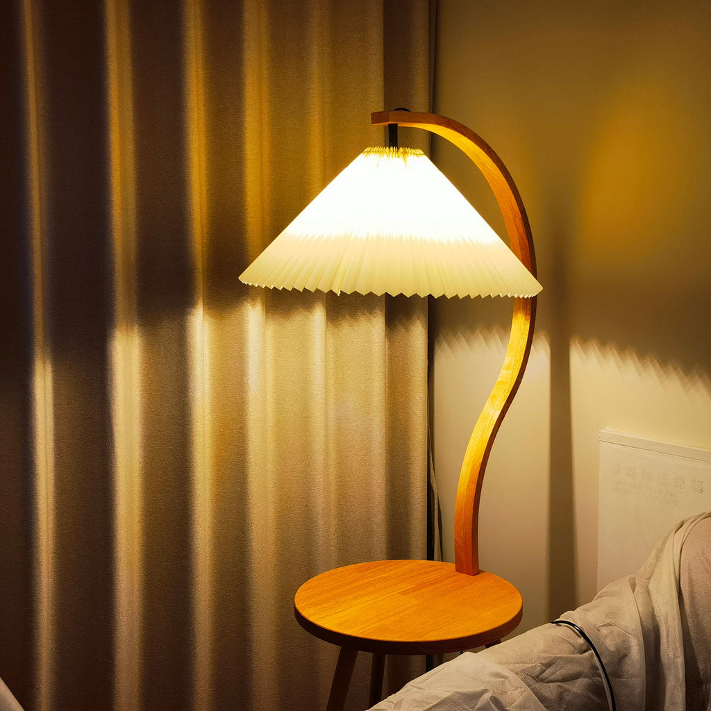 Chesterfield Crescent Luminaire