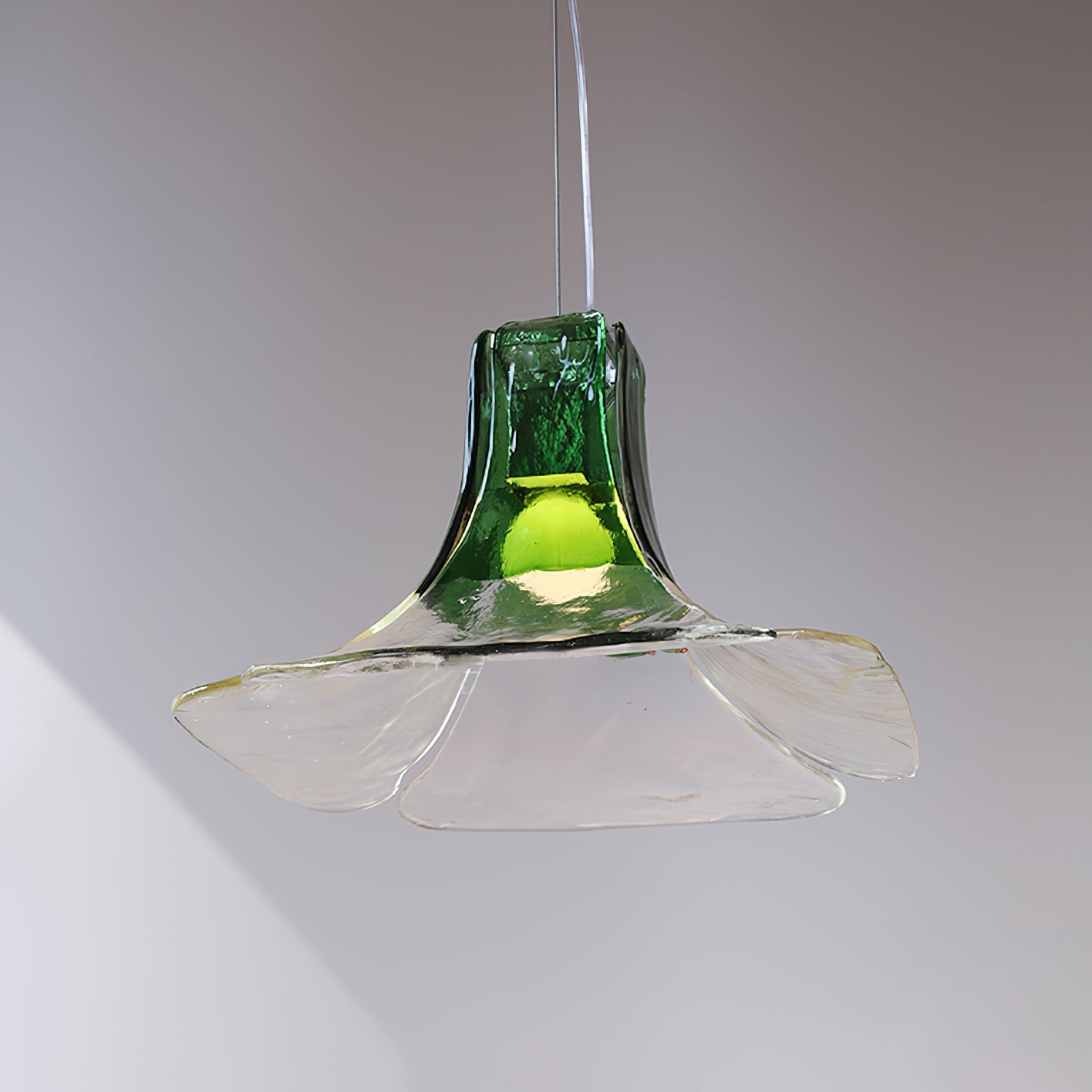 RAVENSCROFT GLASS BUBBLE PENDANT