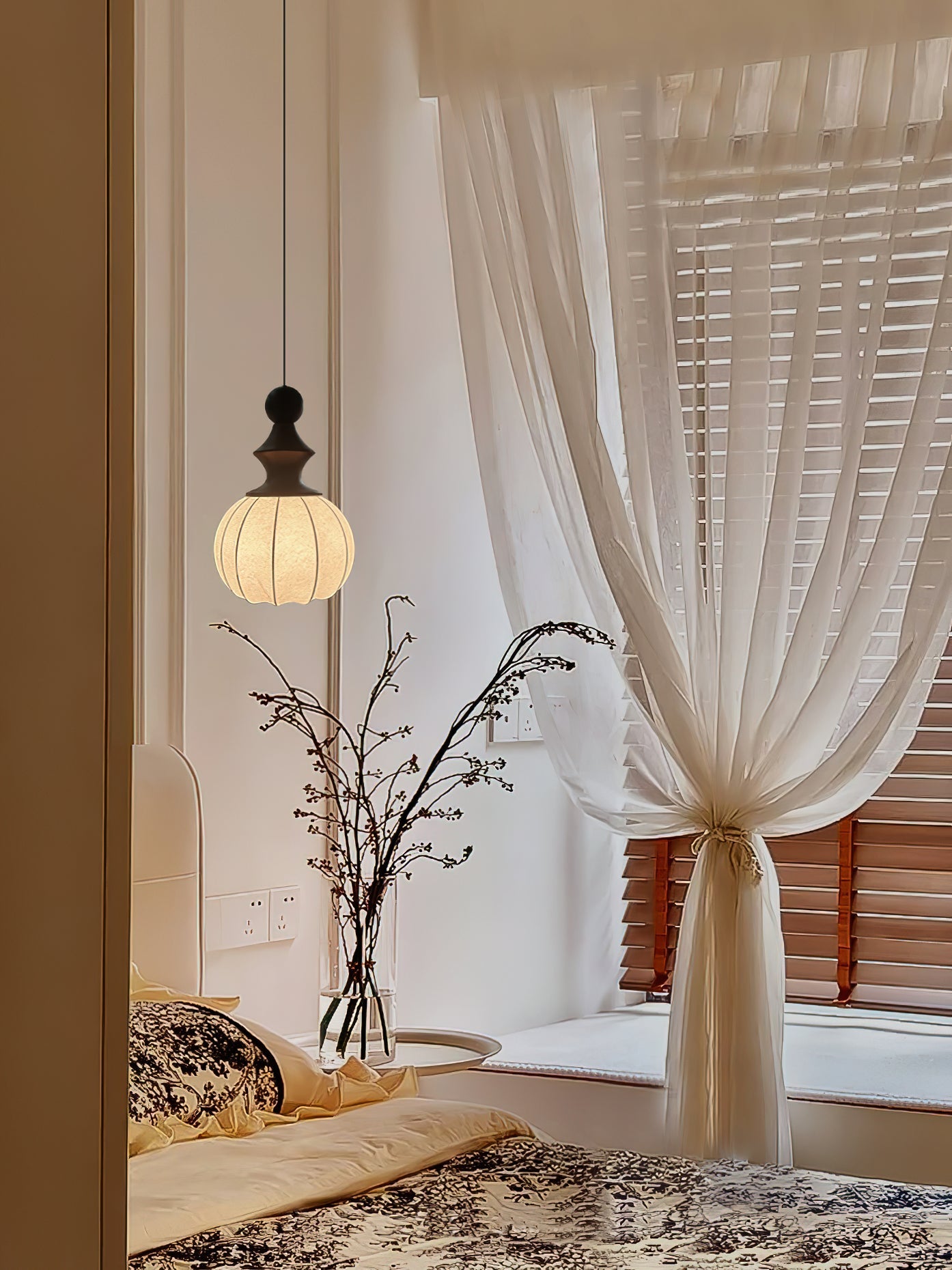 WINTHROP GLAZED CERAMIC HANGING LAMP