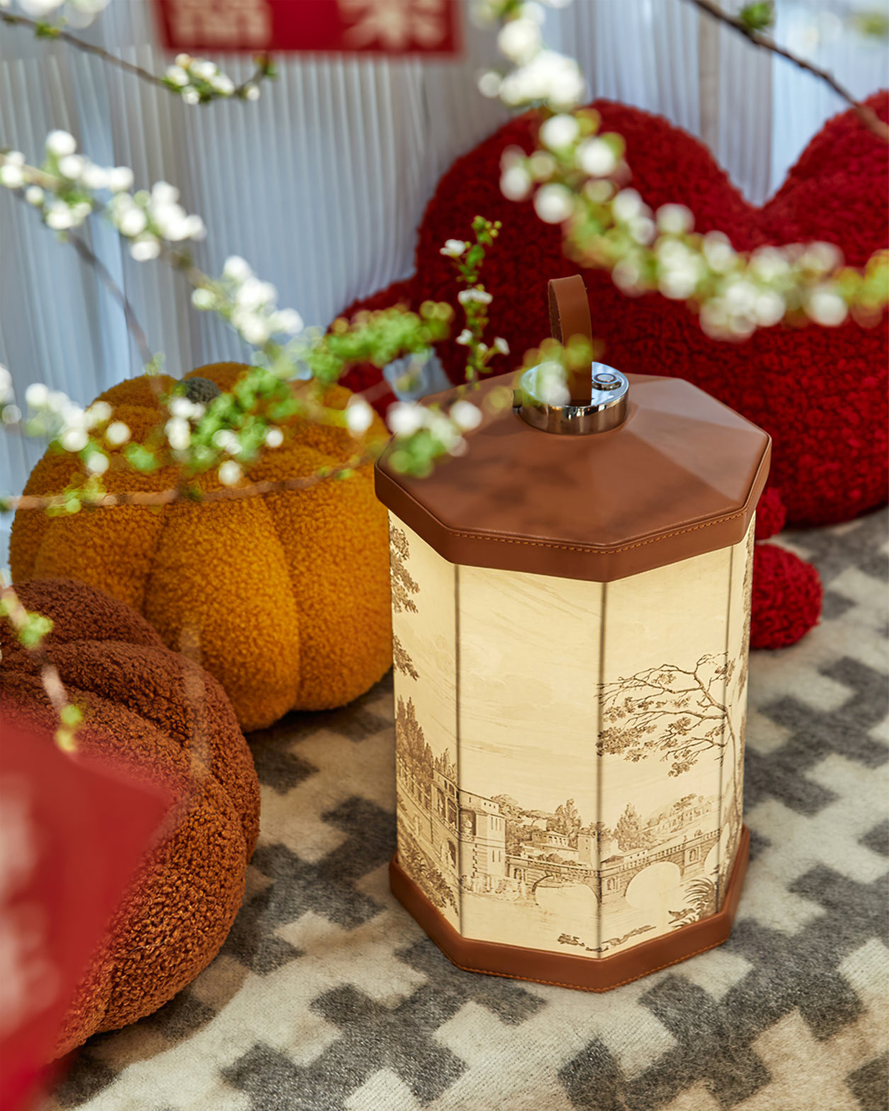 RAVENHURST PORTABLE LUMINAIRE