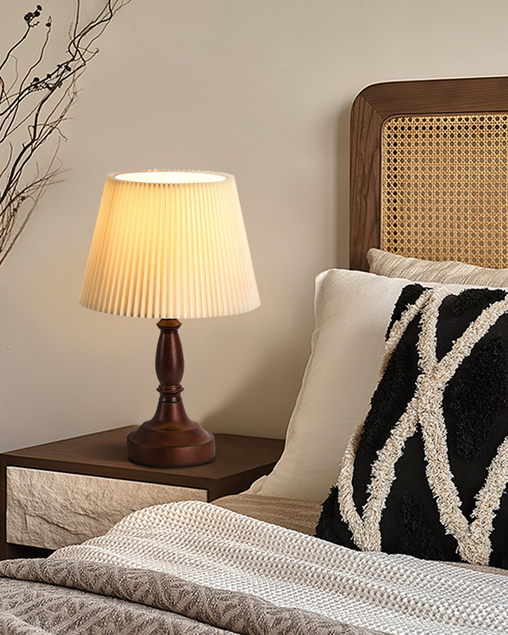 FENWICK IVORY SHADE TABLE ILLUMINATOR