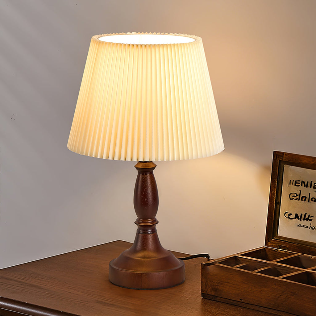 FENWICK IVORY SHADE TABLE ILLUMINATOR