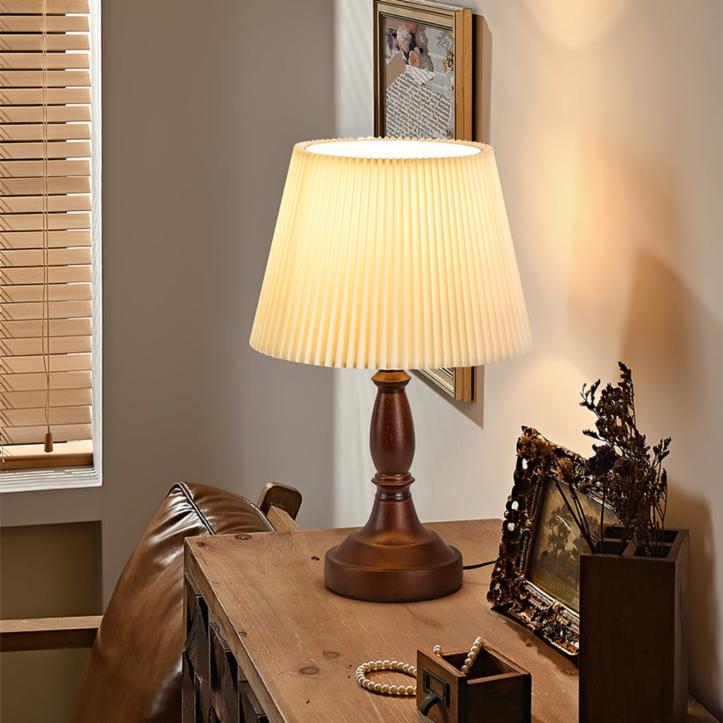 FENWICK IVORY SHADE TABLE ILLUMINATOR