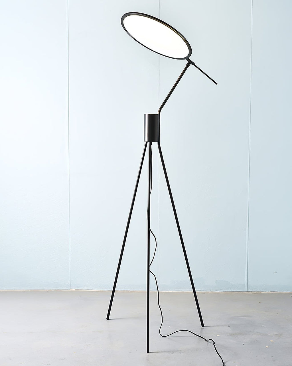 Vespera Gilded Arc Floor Light