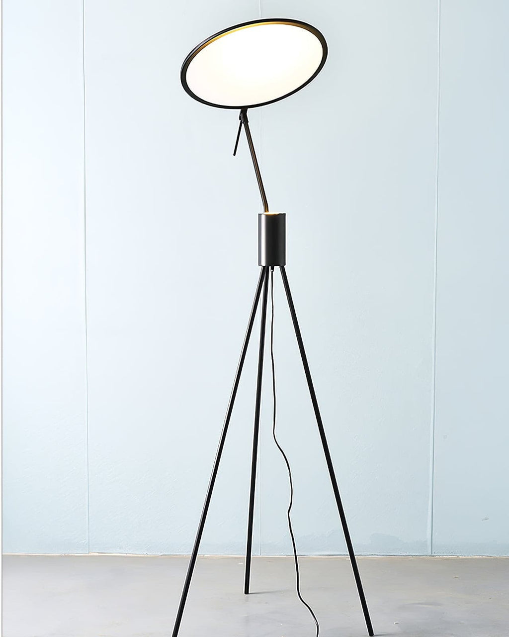 Vespera Gilded Arc Floor Light