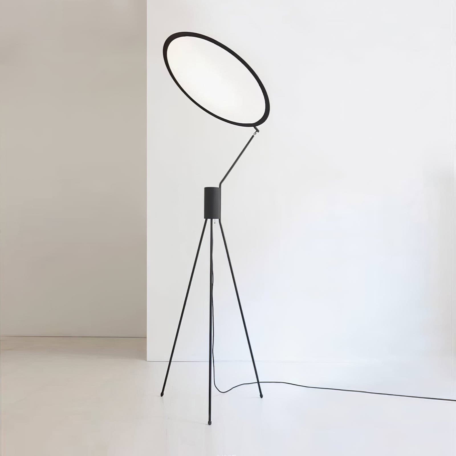 Vespera Gilded Arc Floor Light