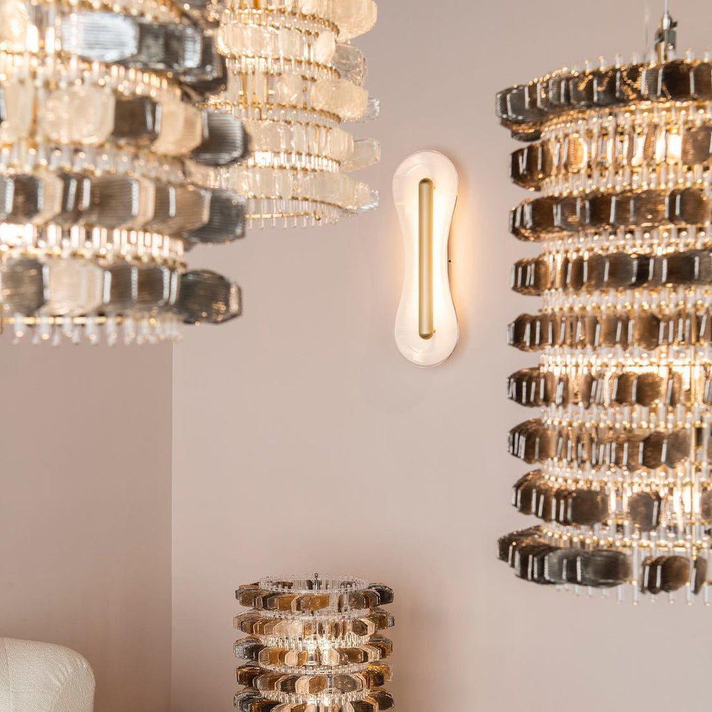 WINTHROP GEO-TRIMMED WALL LANTERN