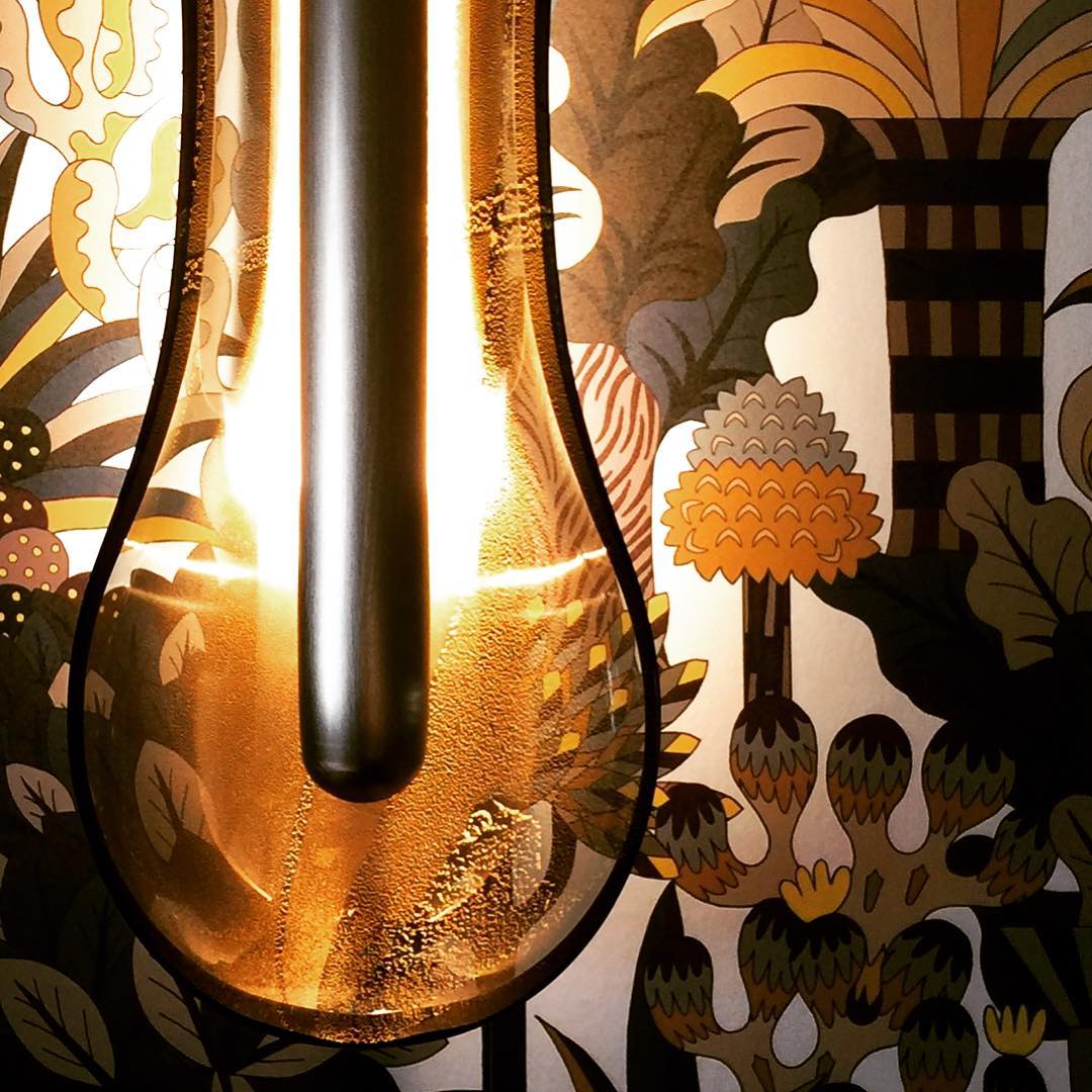 WINTHROP GEO-TRIMMED WALL LANTERN