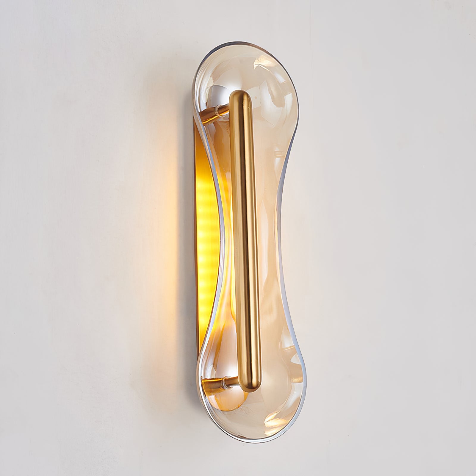 WINTHROP GEO-TRIMMED WALL LANTERN