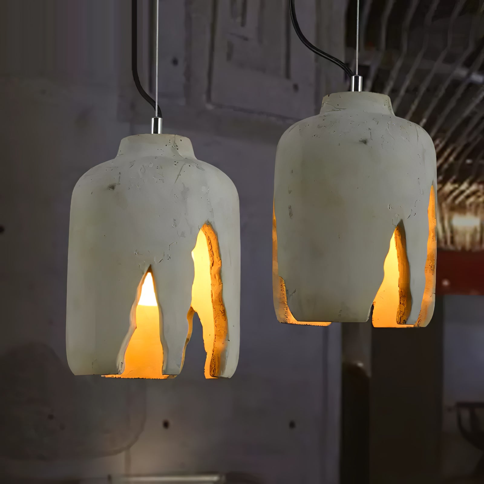 FENWICK CONCRETE HANGING ILLUMINATOR