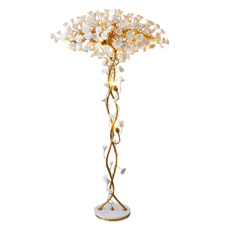 FLORENCE PETAL SCULPTED LAMP