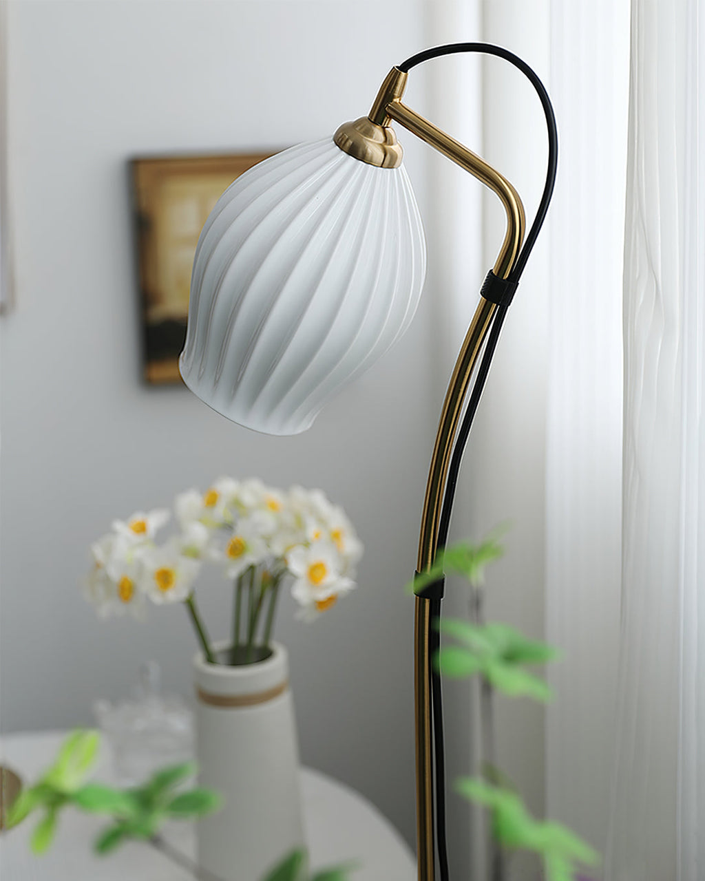 WINCHESTER RIBBED CERAMIC ILLUMINATOR