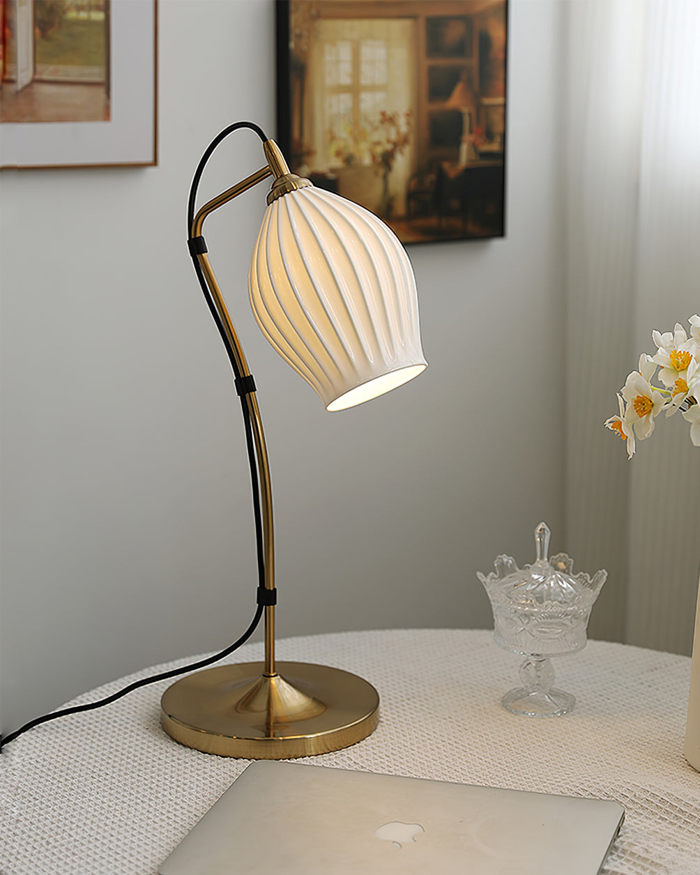 RIVERTON RIBBED CERAMIC ILLUMINATOR