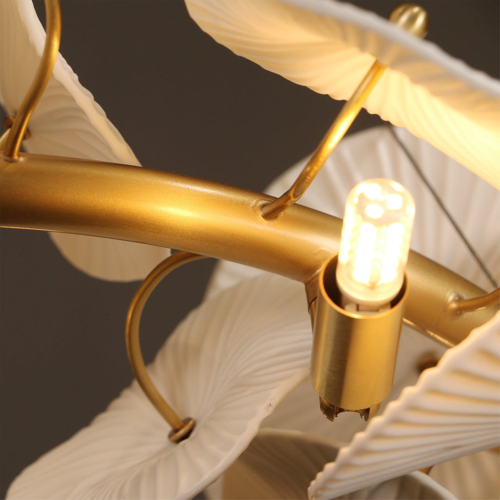WINTHROP PORCELAIN CIRCLE LUMINAIRE