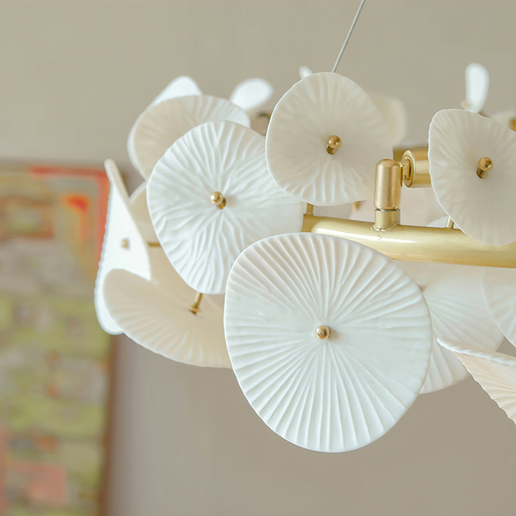 WINTHROP PORCELAIN CIRCLE LUMINAIRE