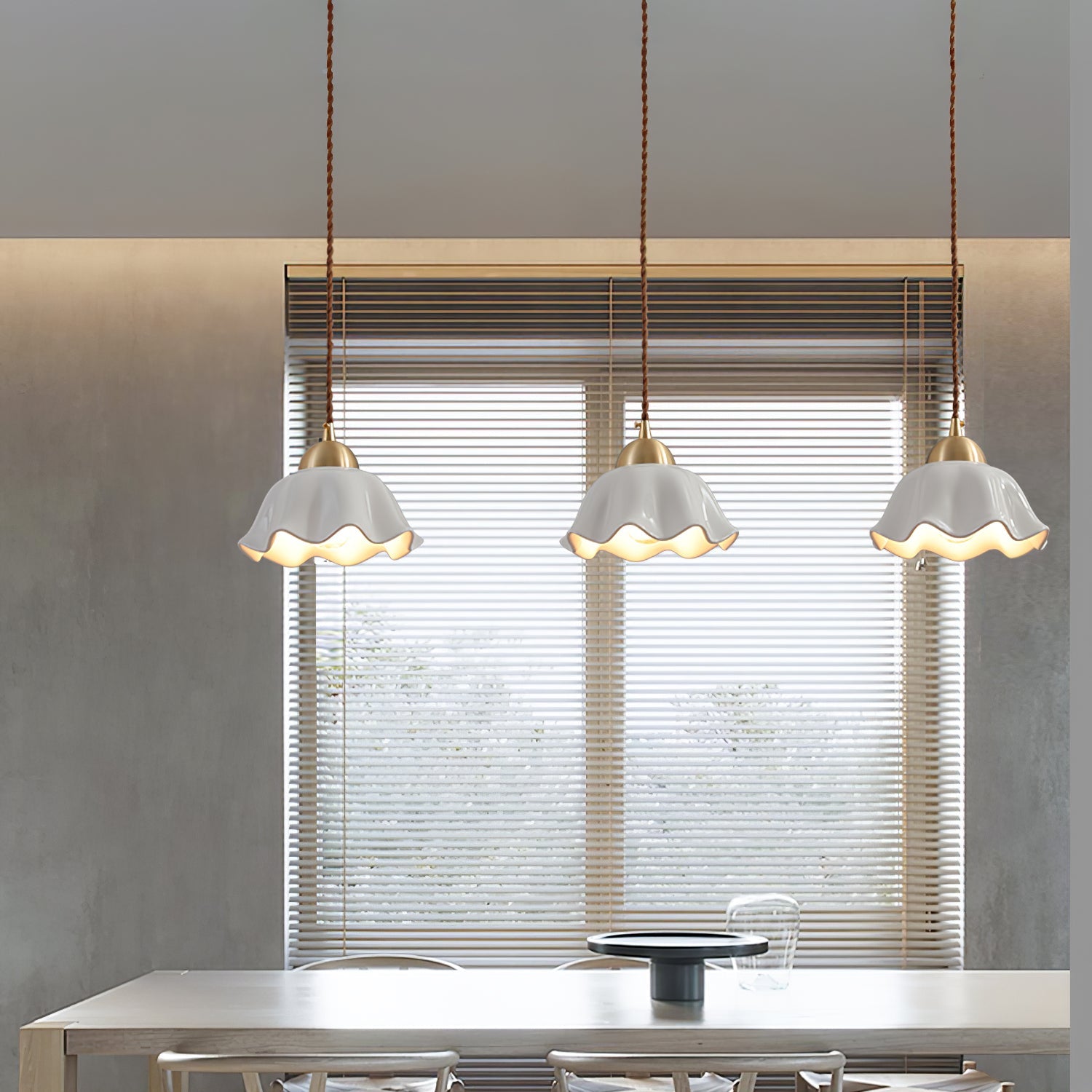 FLORENCE BOTANICAL CERAMIC LIGHTING PENDANT
