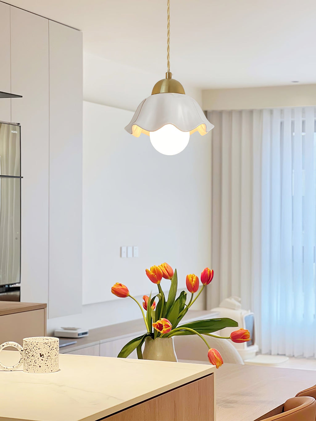 FLORENCE BOTANICAL CERAMIC LIGHTING PENDANT