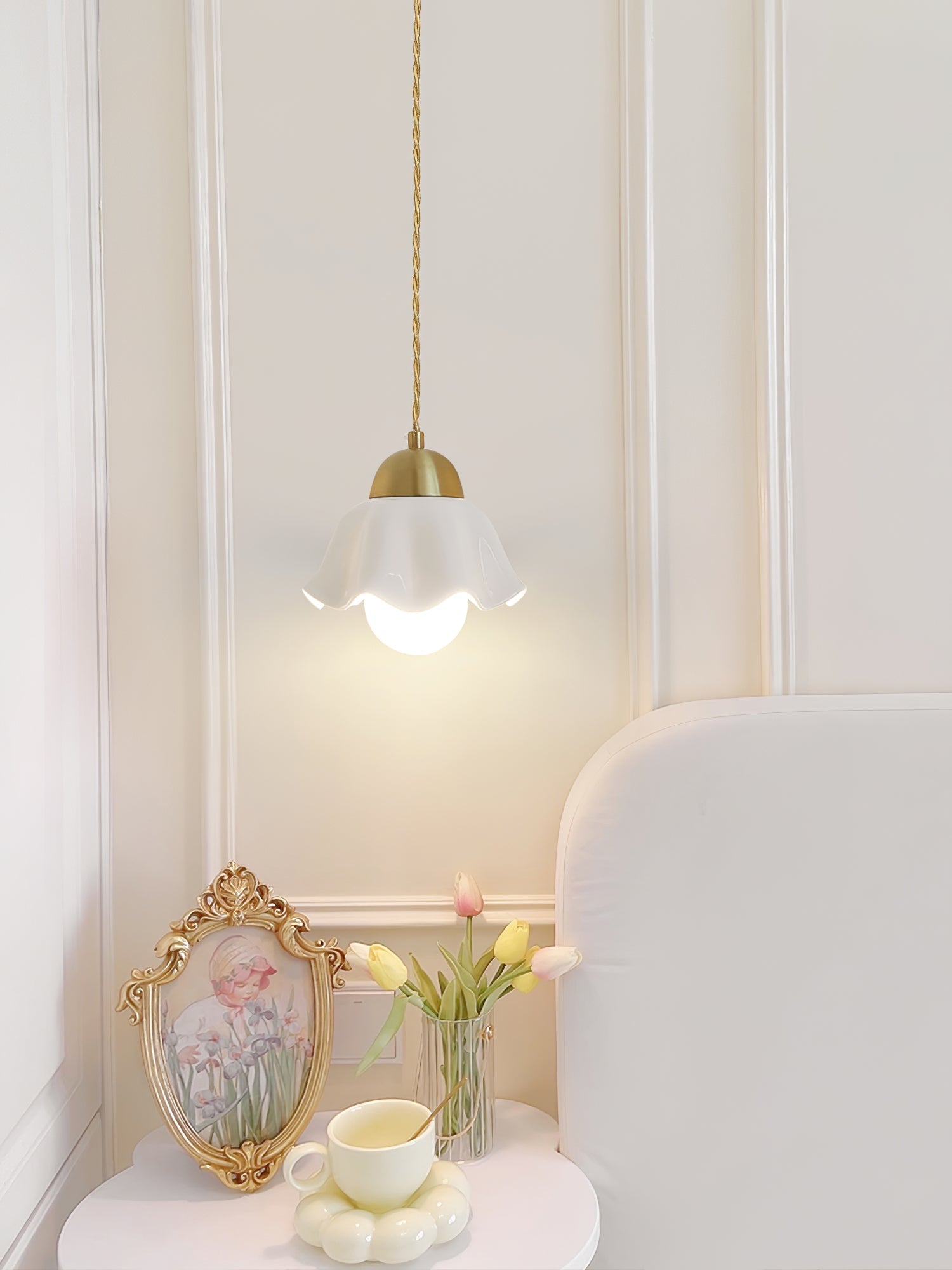FLORENCE BOTANICAL CERAMIC LIGHTING PENDANT