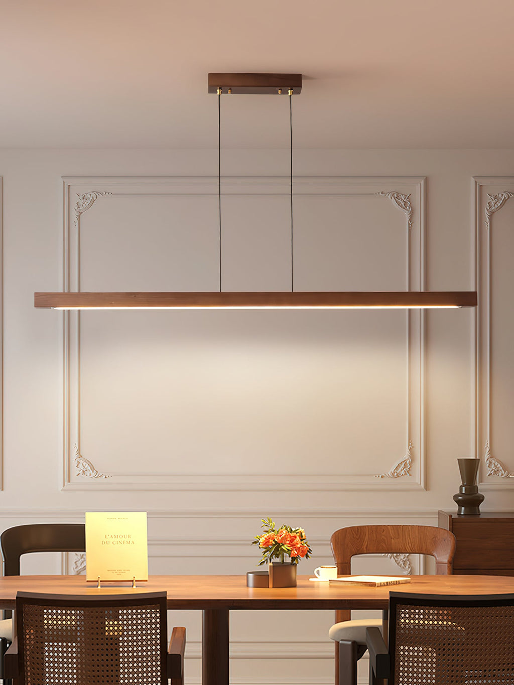 WINDSOR LINEAR WOOD LAMP