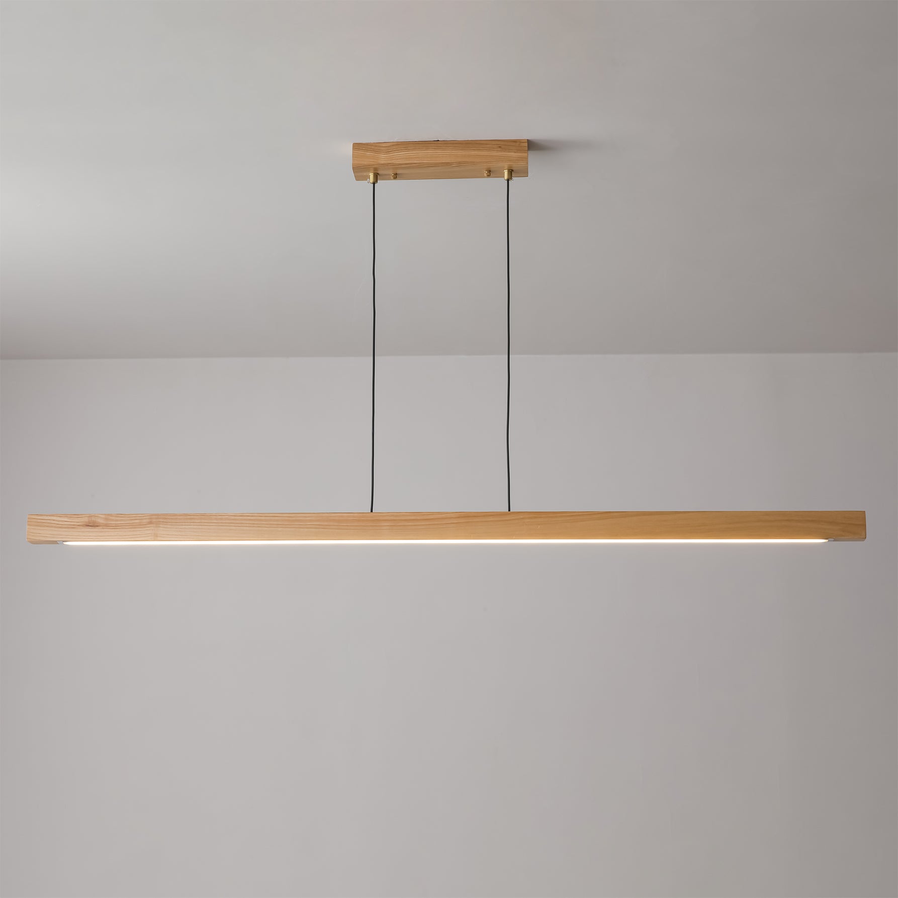 WINDSOR LINEAR WOOD LAMP