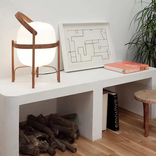 WINDSOR GLOBE LED TABLE LANTERN WITH STAND