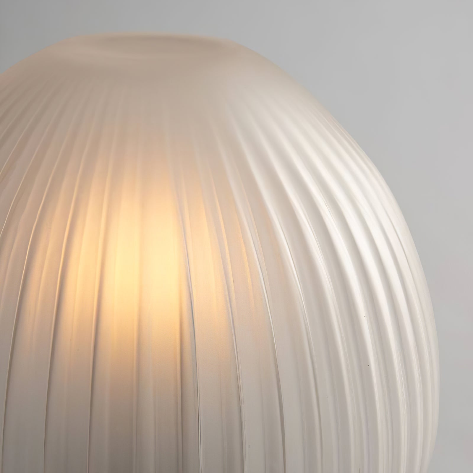 WINDSOR HARMONY CERAMIC TABLE LANTERN