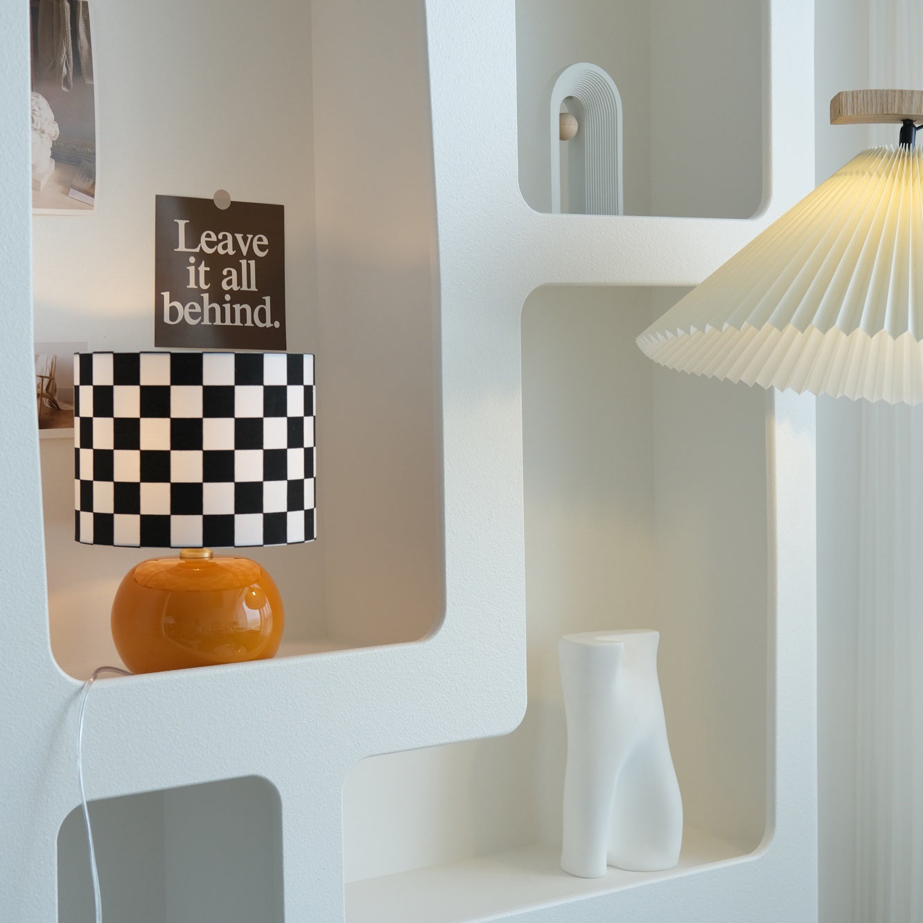 FARQUHAR CHECKERED ILLUMINATION LAMP