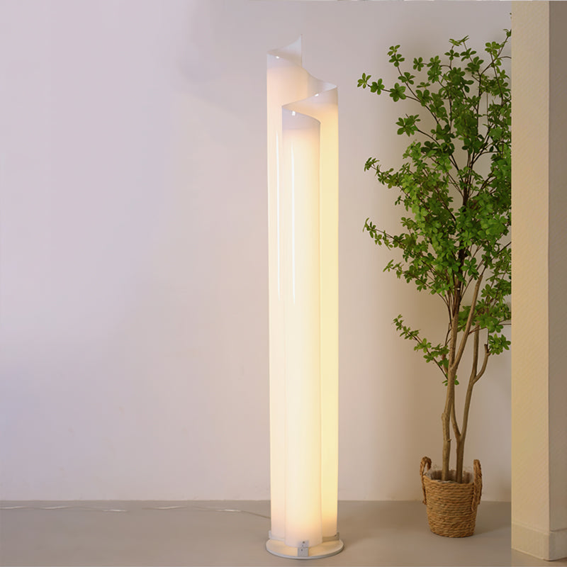 RAVENHALL TRIPLE-ARCH FLOOR TORCH