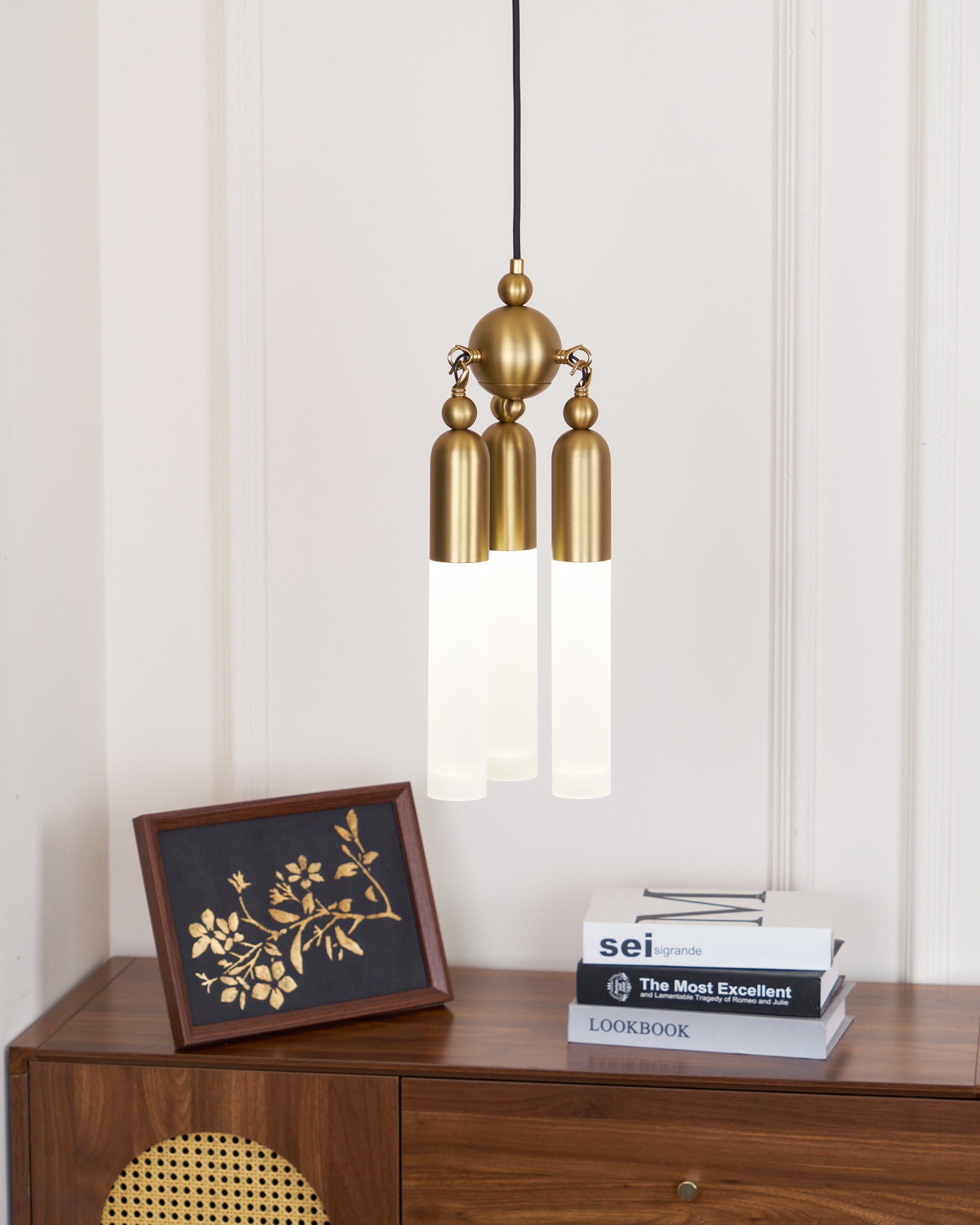 RAVENHURST HANGING GLASS LANTERN