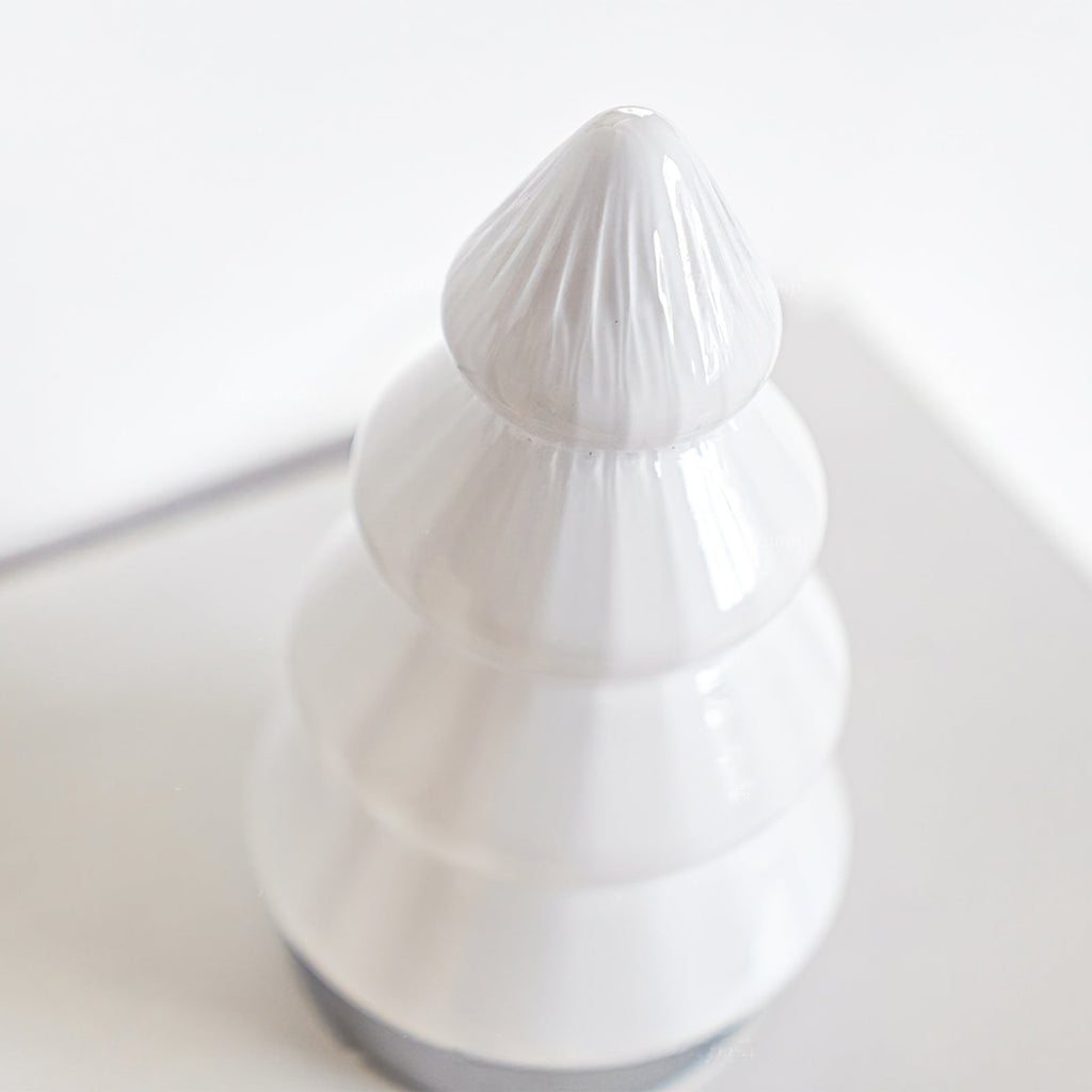 FENWICK IVORY WOODLAND LAMP