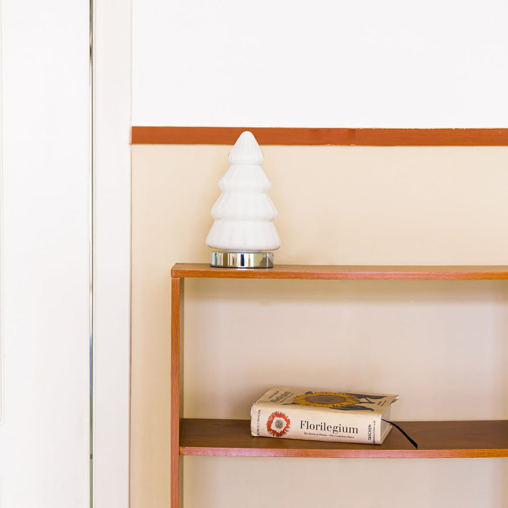 FENWICK IVORY WOODLAND LAMP