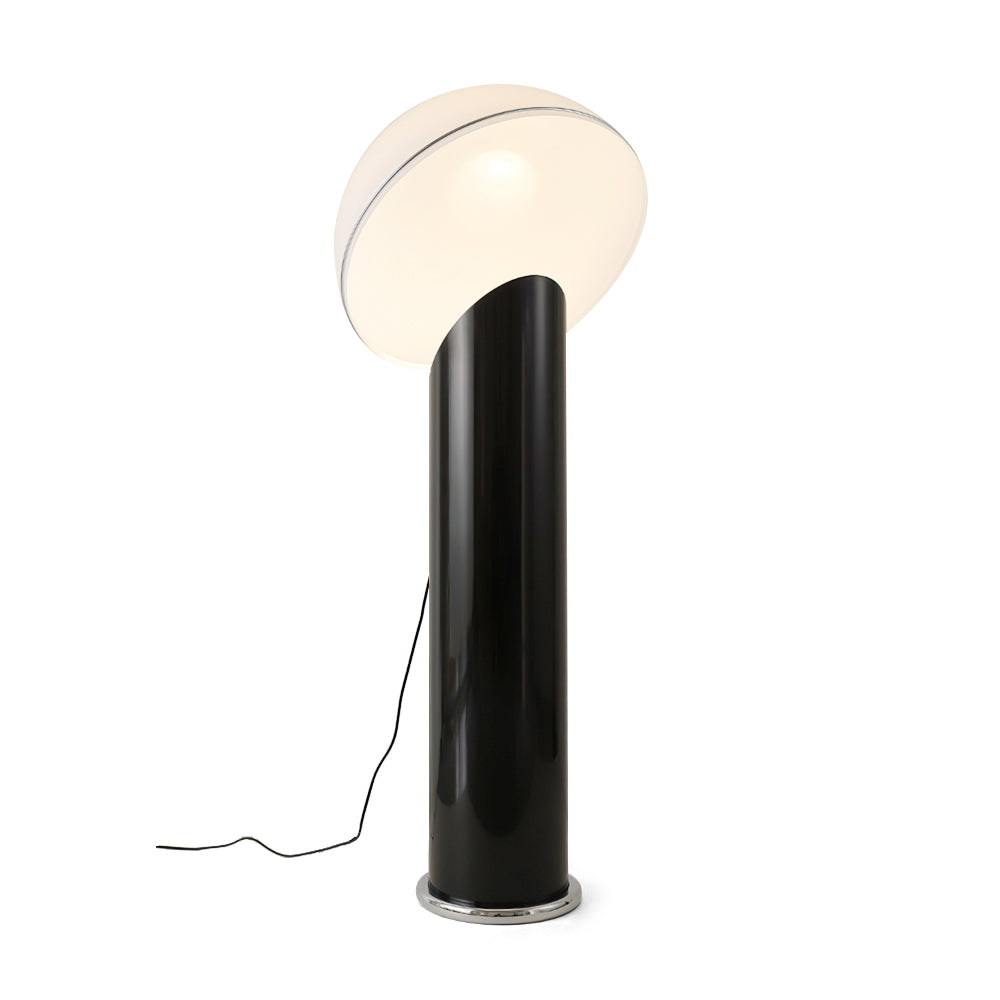Fitzwilliam Tall Illumination Post