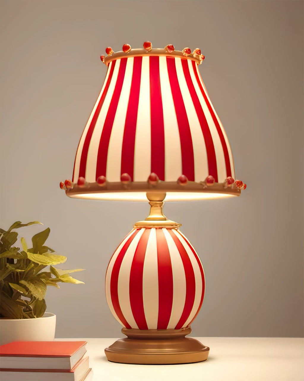 CAMBRIDGE CARNIVAL WHIMSY TABLE LIGHT