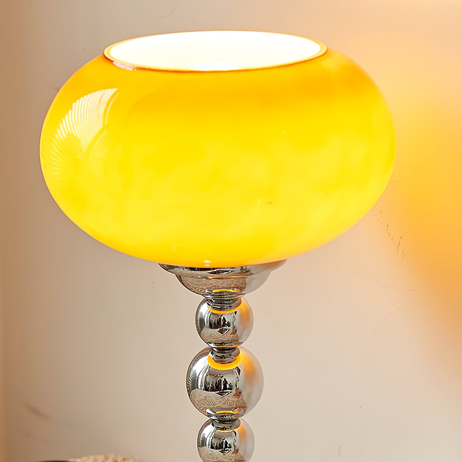 Farnsworth Heritage Glow Table Light