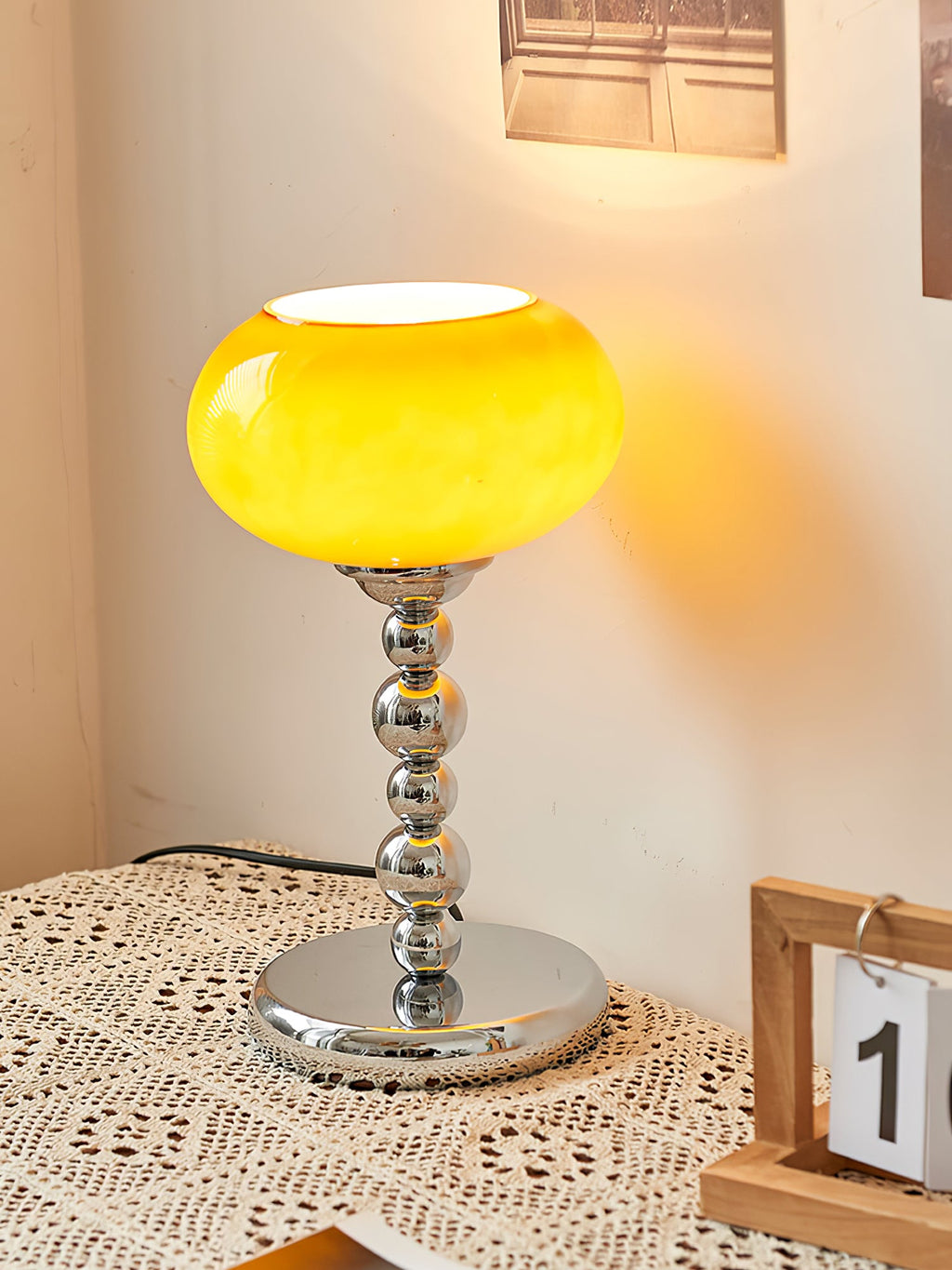 Farnsworth Heritage Glow Table Light