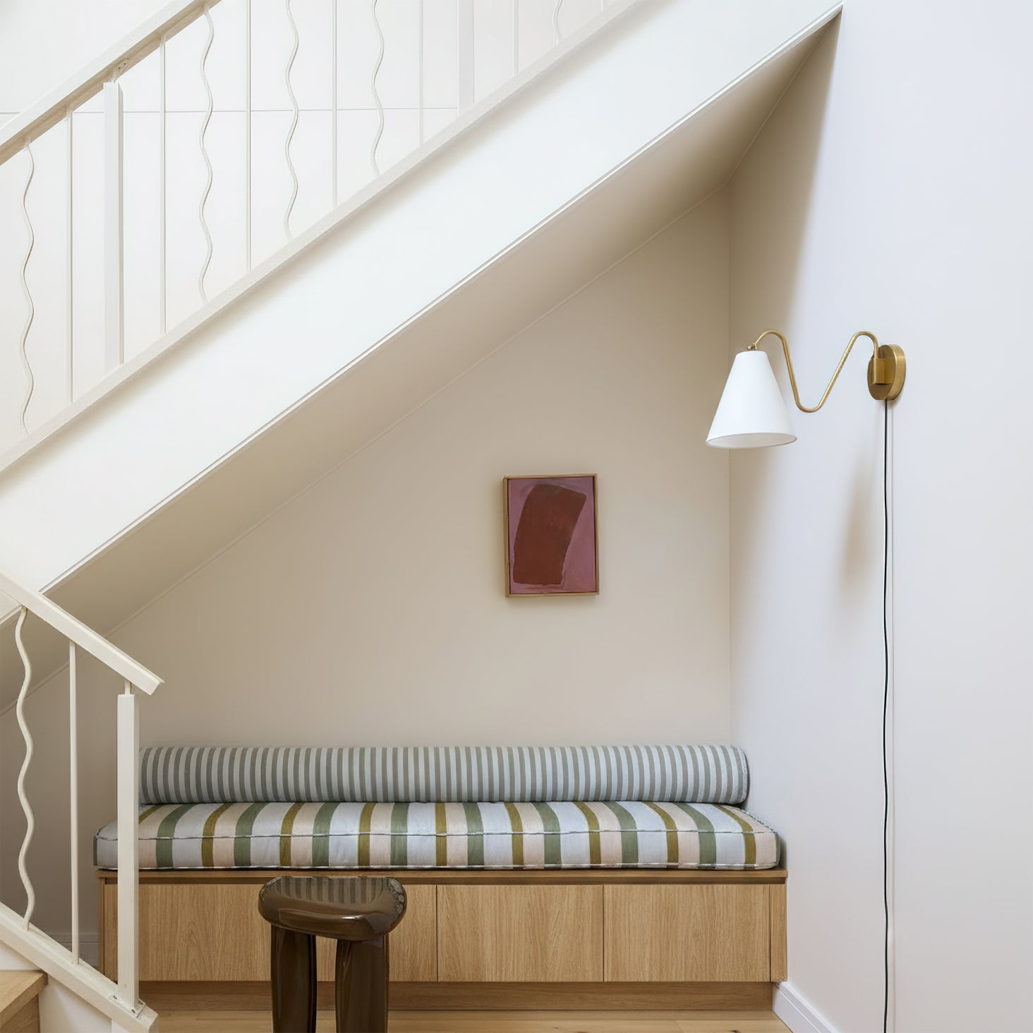 FENWICK BELLFLOWER PLUG-IN WALL LIGHT