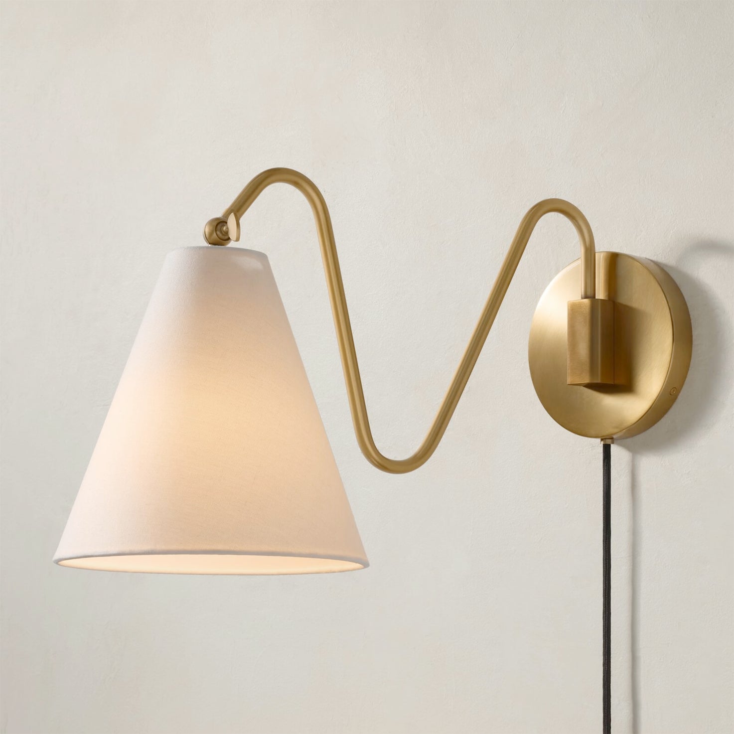 FENWICK BELLFLOWER PLUG-IN WALL LIGHT