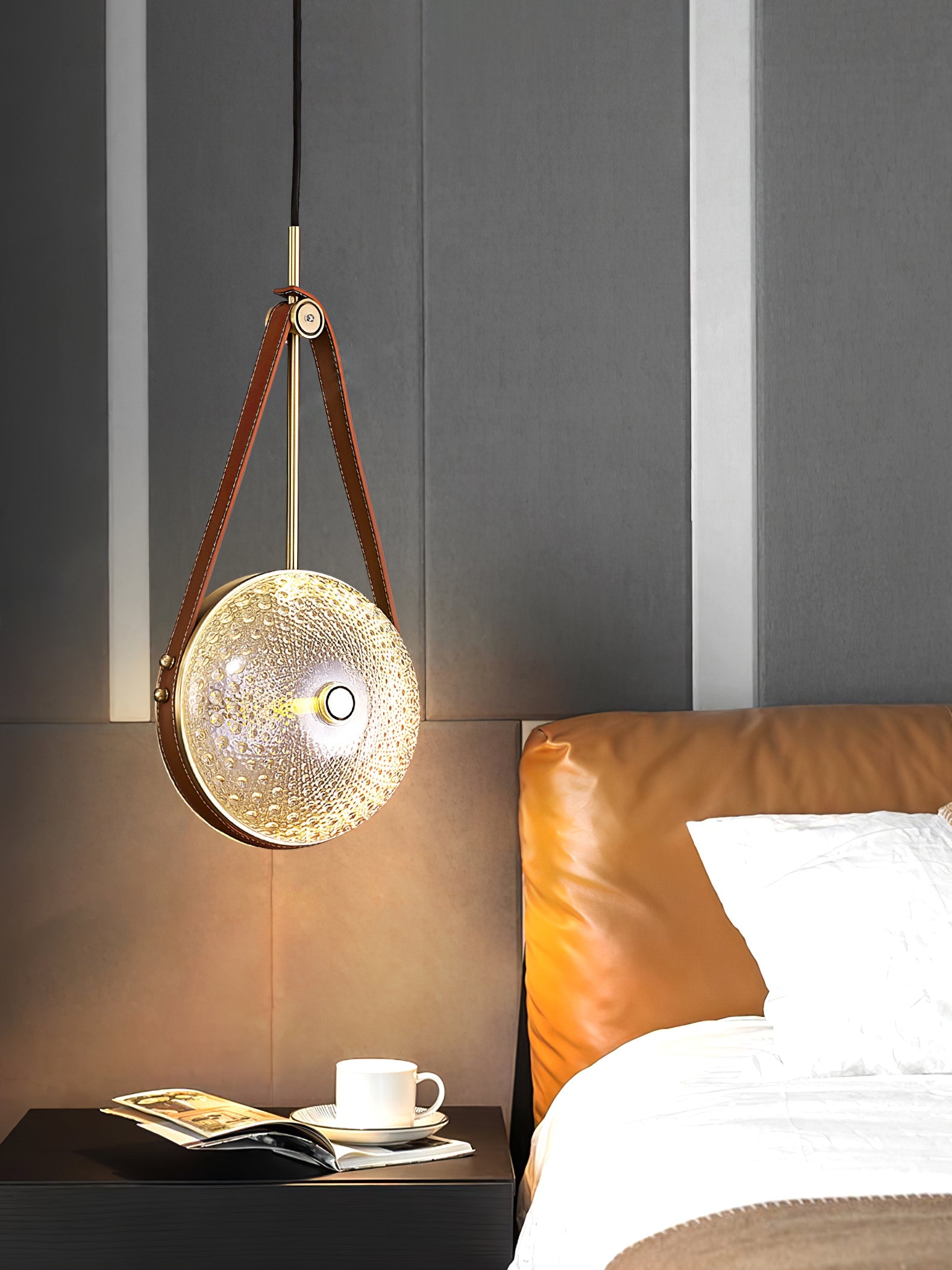 WINTHORPE TIMEPIECE HANGING LANTERN