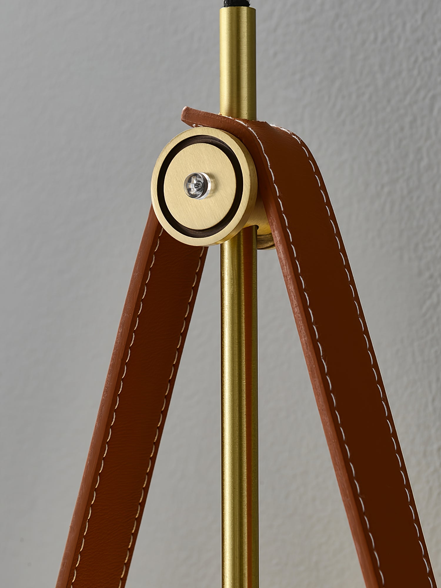 WINTHROP TIMEKEEPER WALL SCONCE