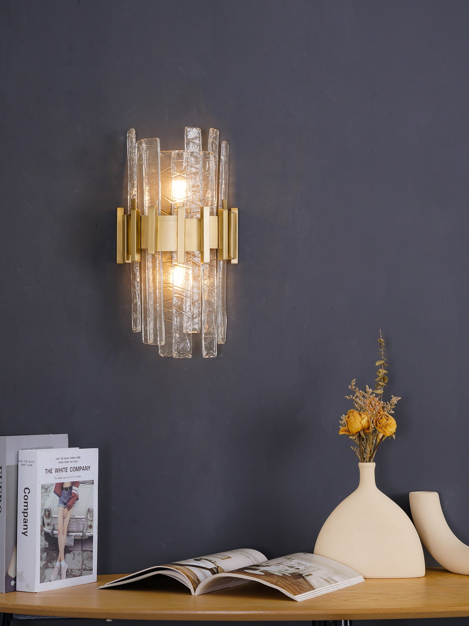 Ravenscroft Vintage Lantern Wall Sconce